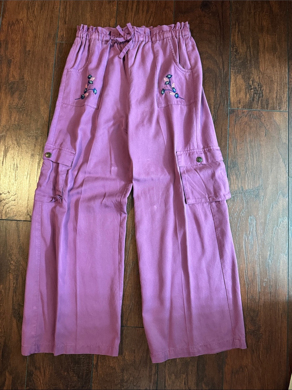 FOXTAIL Girls Lavender Cargo Pants with Embroidered Pocket Detail